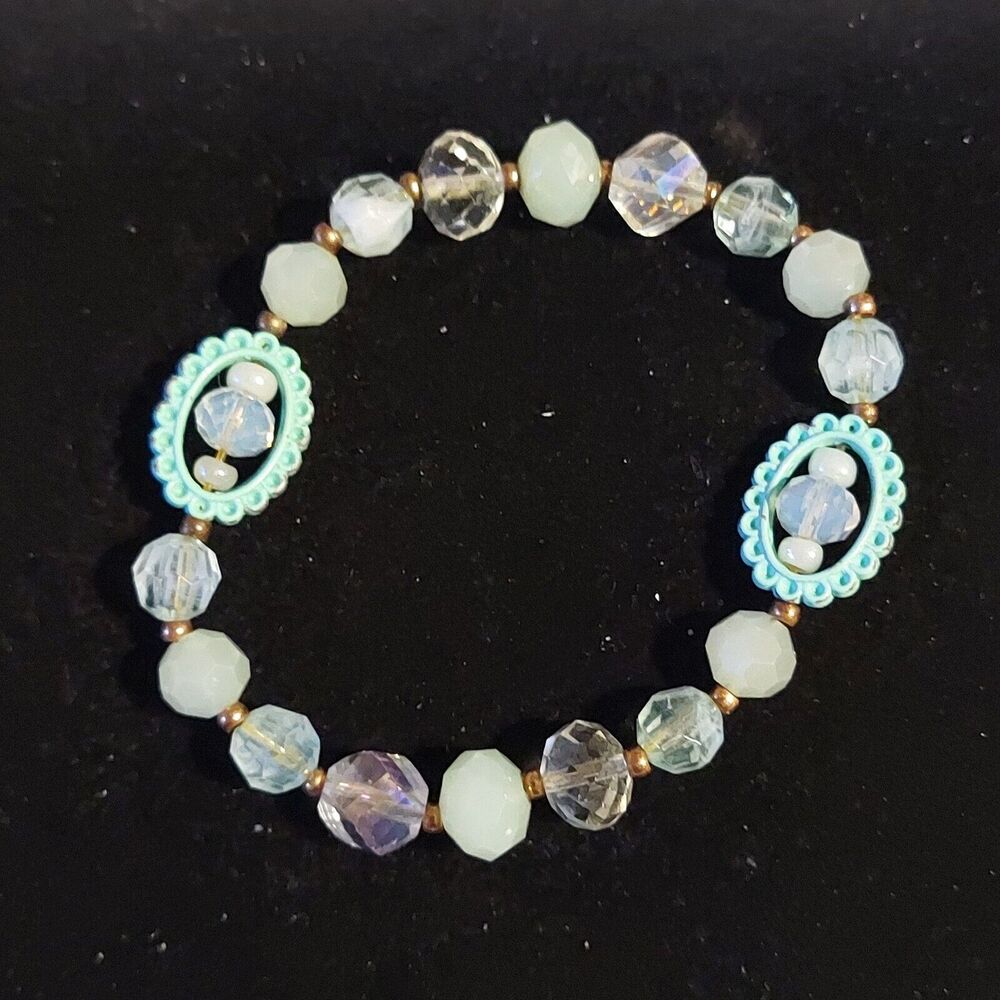 Blues and Clear Beaded Stretch Bracelet